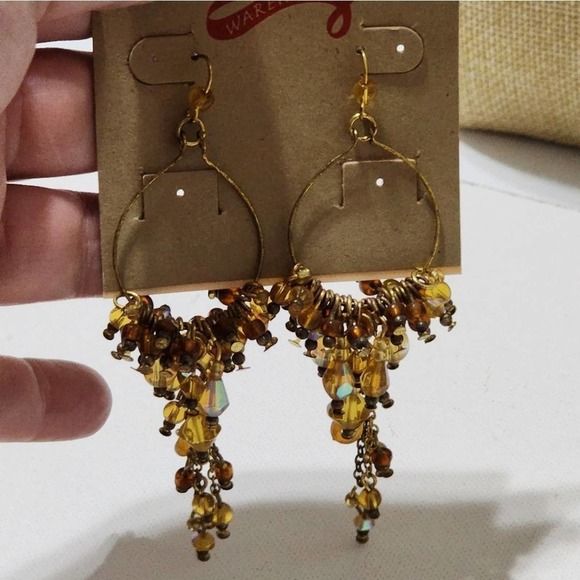 TRESKA Golden beaded dangle chandelier long earrings new!!! - Picture 5 of 6